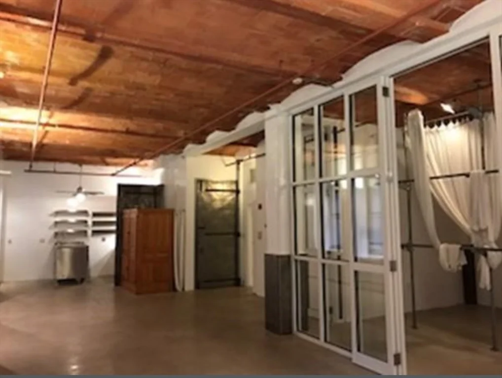 1 bed, 1 bath apartment for rent at 717-719 Atlantic Ave Unit 2C, Boston Downtown — photo 13 of 17