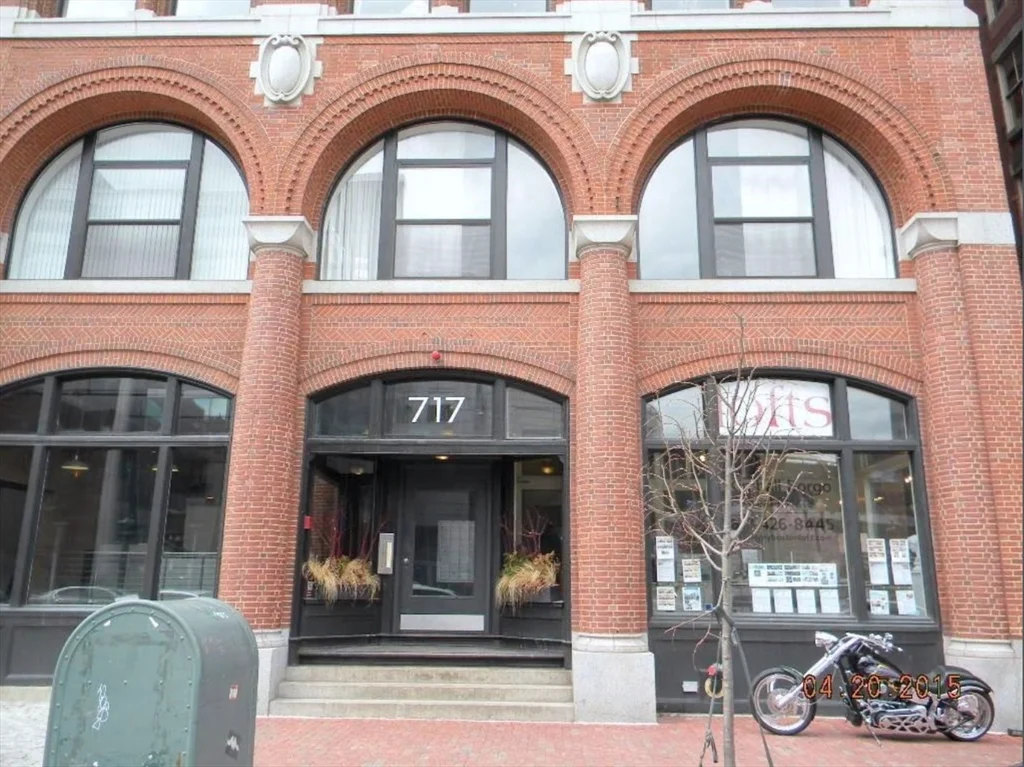 1 bed, 1 bath apartment for rent at 717-719 Atlantic Ave Unit 2C, Boston Downtown — photo 1 of 17