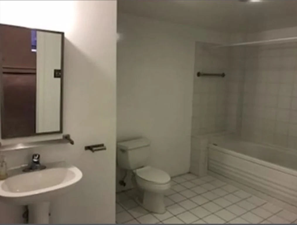 1 bed, 1 bath apartment for rent at 717-719 Atlantic Ave Unit 2C, Boston Downtown — photo 8 of 17