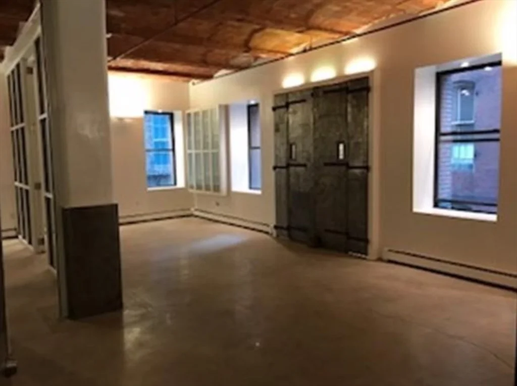 1 bed, 1 bath apartment for rent at 717-719 Atlantic Ave Unit 2C, Boston Downtown — photo 17 of 17