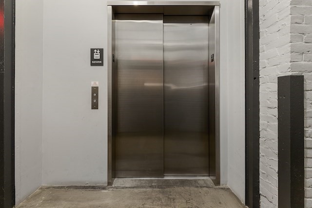 Studio bed, 1 bath apartment for rent at 717 Atlantic Ave Unit 3A, Leather District — photo 20 of 22