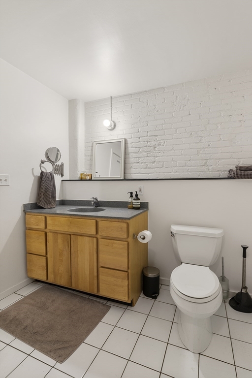 Studio bed, 1 bath apartment for rent at 717 Atlantic Ave Unit 3A, Leather District — photo 17 of 22