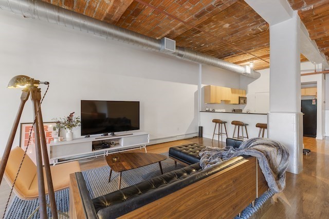 Studio bed, 1 bath apartment for rent at 717 Atlantic Ave Unit 3A, Leather District — photo 1 of 22