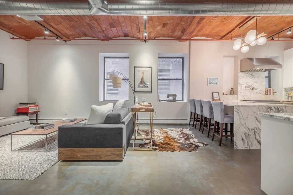 2 bed, 1 bath apartment for rent at 717 Atlantic Ave Unit 3C, Leather District — photo 2 of 18