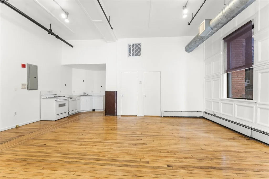 Studio bed, 1 bath apartment for rent at 717 Atlantic Unit 1B, Leather District — photo 10 of 23