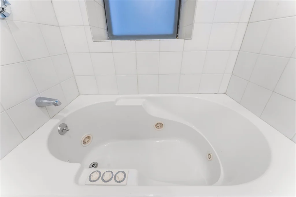 Studio bed, 1 bath apartment for rent at 717 Atlantic Unit 1B, Leather District — photo 20 of 23