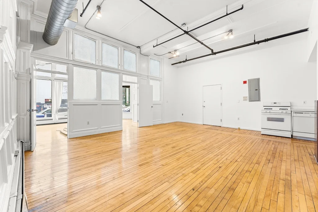 Studio bed, 1 bath apartment for rent at 717 Atlantic Unit 1B, Leather District — photo 11 of 23
