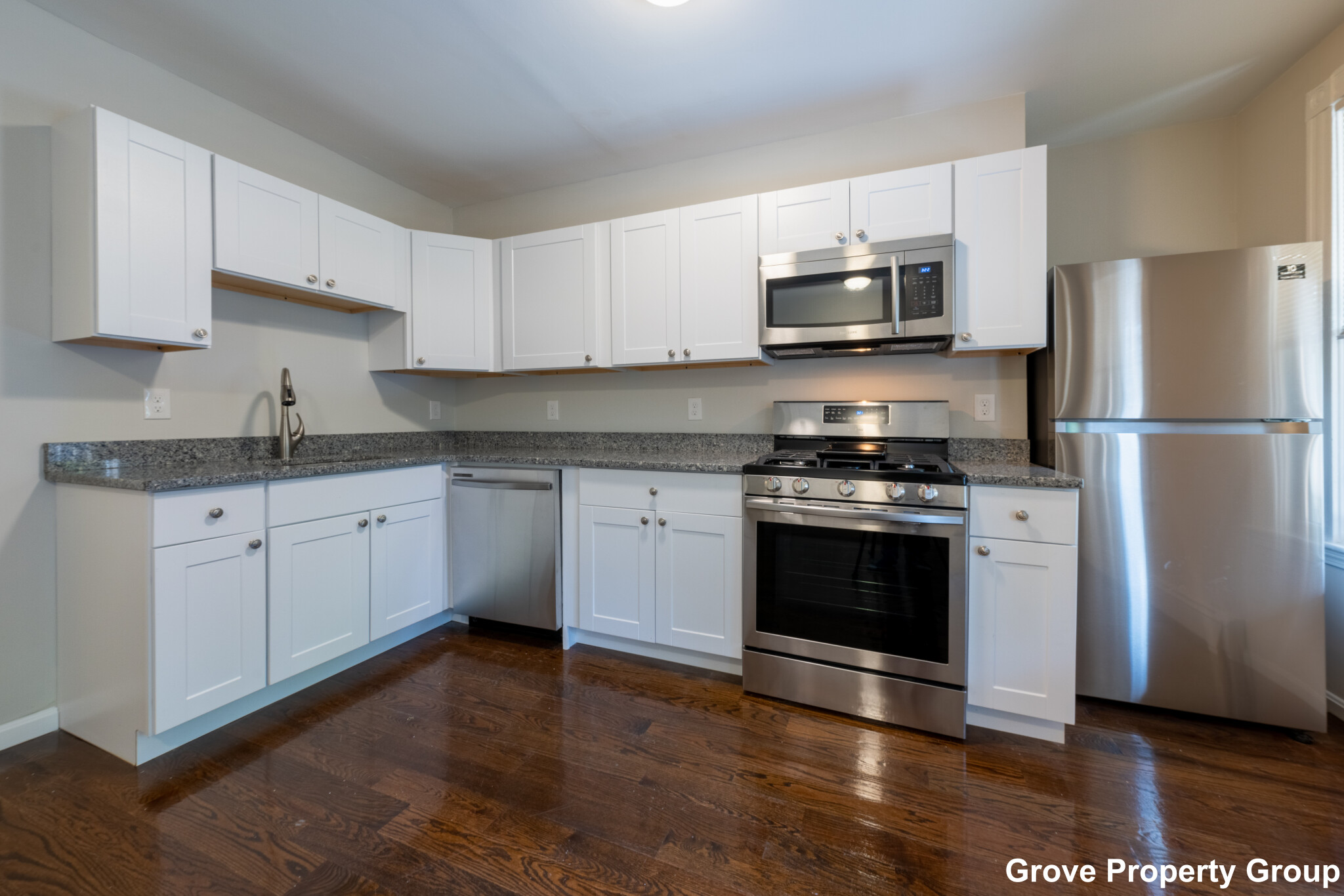 3 bed, 2 bath apartment for rent at 717 East 2nd St Unit 1, South Boston — photo 17 of 17