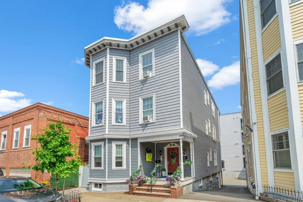 4 bed, 1 bath apartment for rent at 718 East 2nd St Unit 3, South Boston — photo 16 of 18
