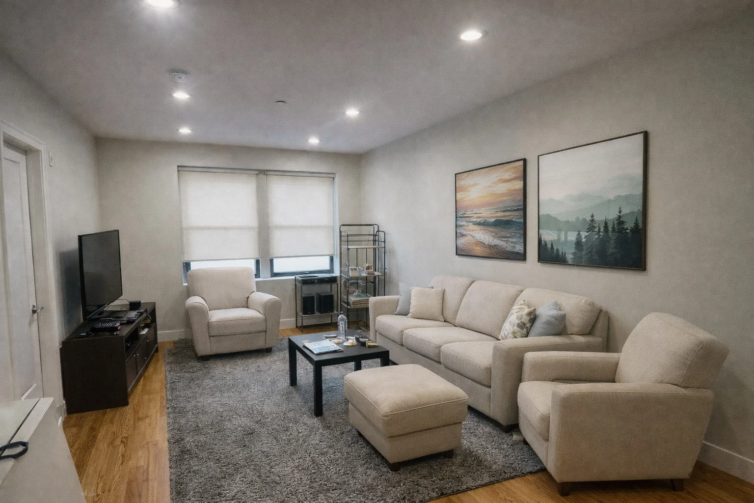 3 bed, 2 bath apartment for rent at 719 Boylston St Unit 202, Back Bay — photo 3 of 8