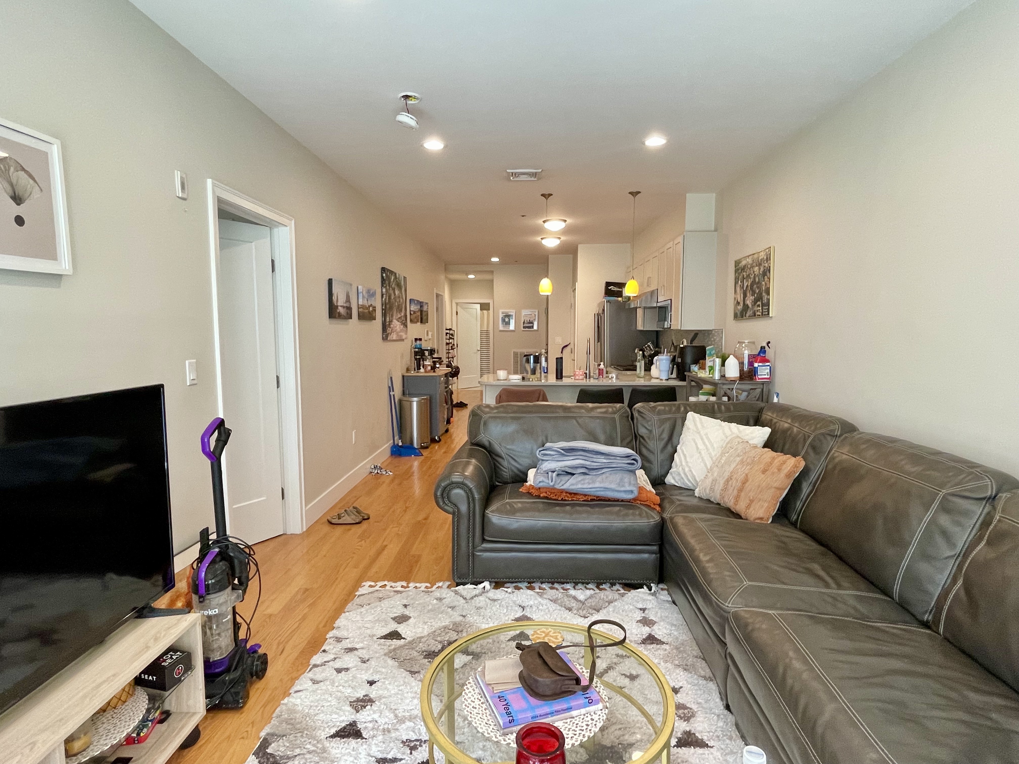3 bed, 2 bath apartment for rent at 719 Boylston St Unit 401, Back Bay — photo 6 of 18