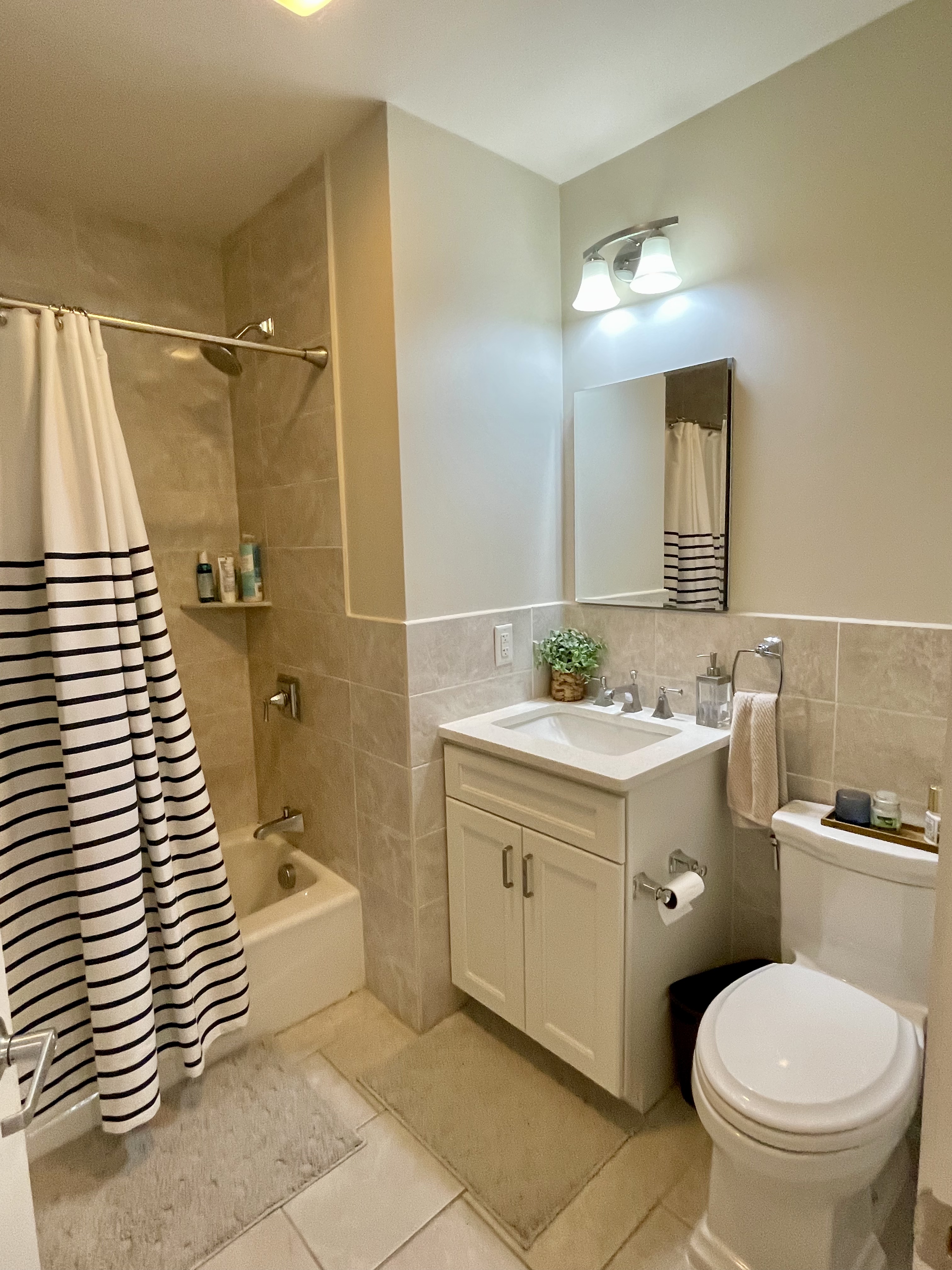 3 bed, 2 bath apartment for rent at 719 Boylston St Unit 401, Back Bay — photo 18 of 18