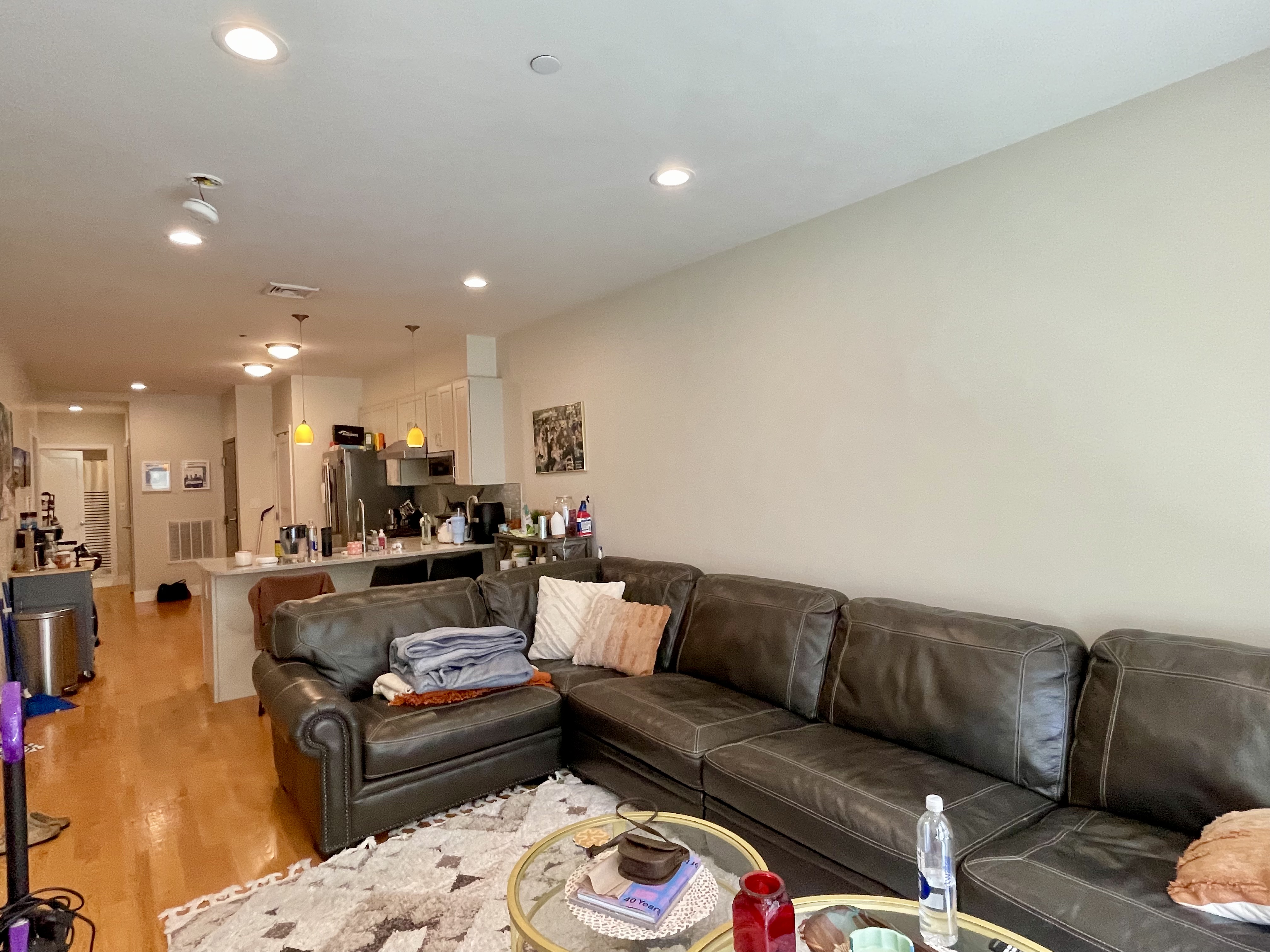 3 bed, 2 bath apartment for rent at 719 Boylston St Unit 401, Back Bay — photo 5 of 18