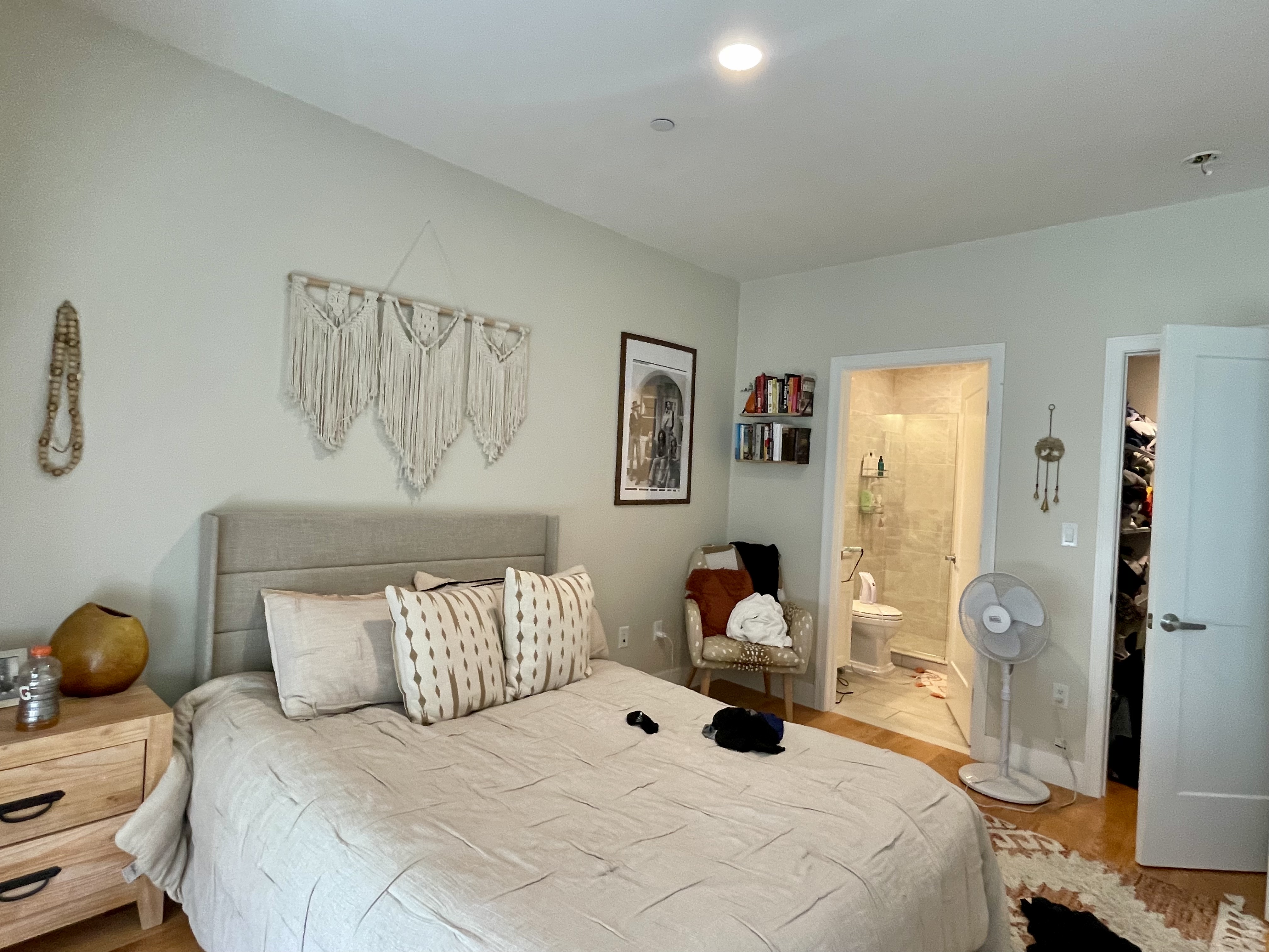 3 bed, 2 bath apartment for rent at 719 Boylston St Unit 401, Back Bay — photo 10 of 18