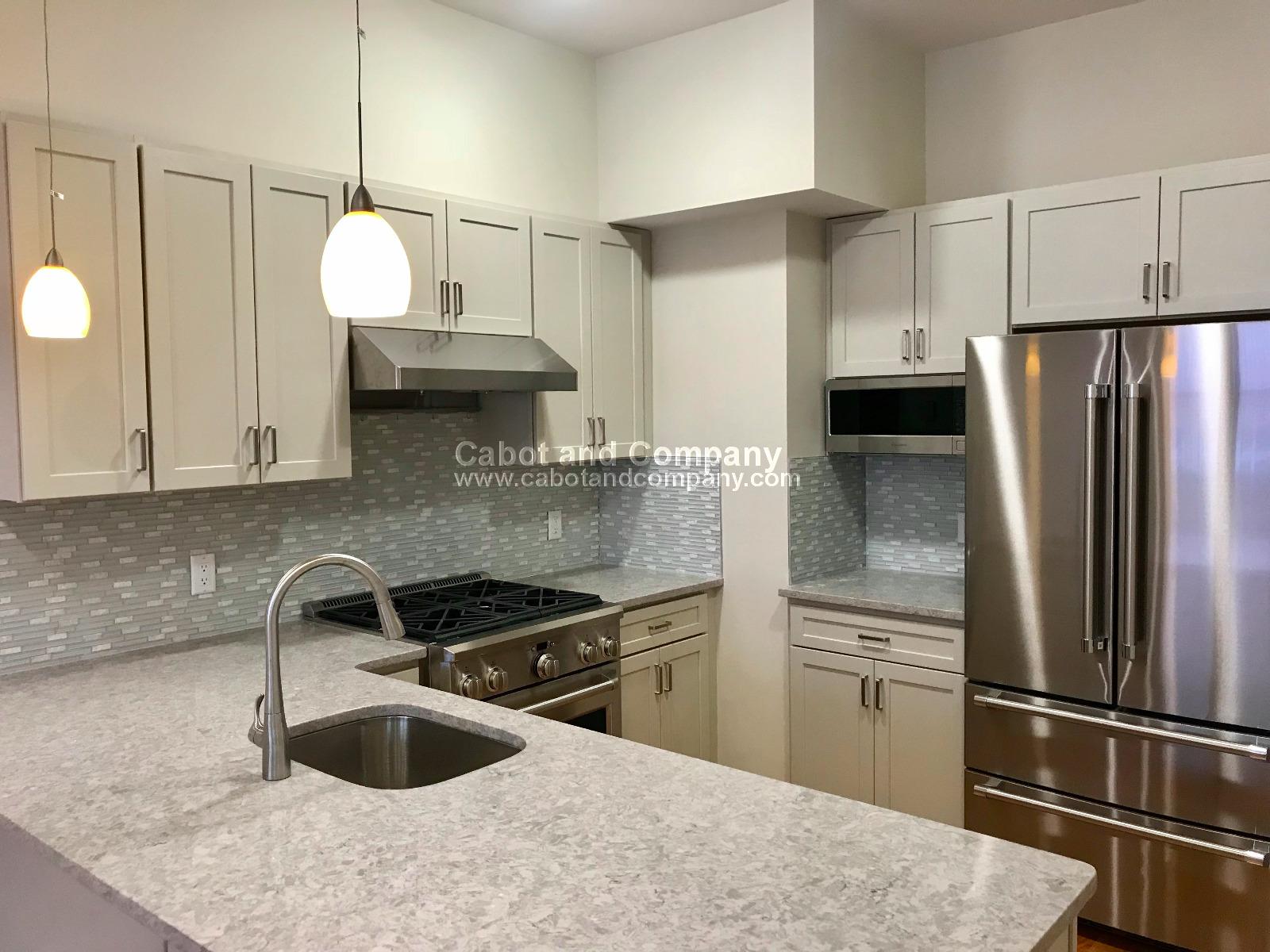 3 bed, 2 bath apartment for rent at 719 Boylston St Unit 502, Back Bay