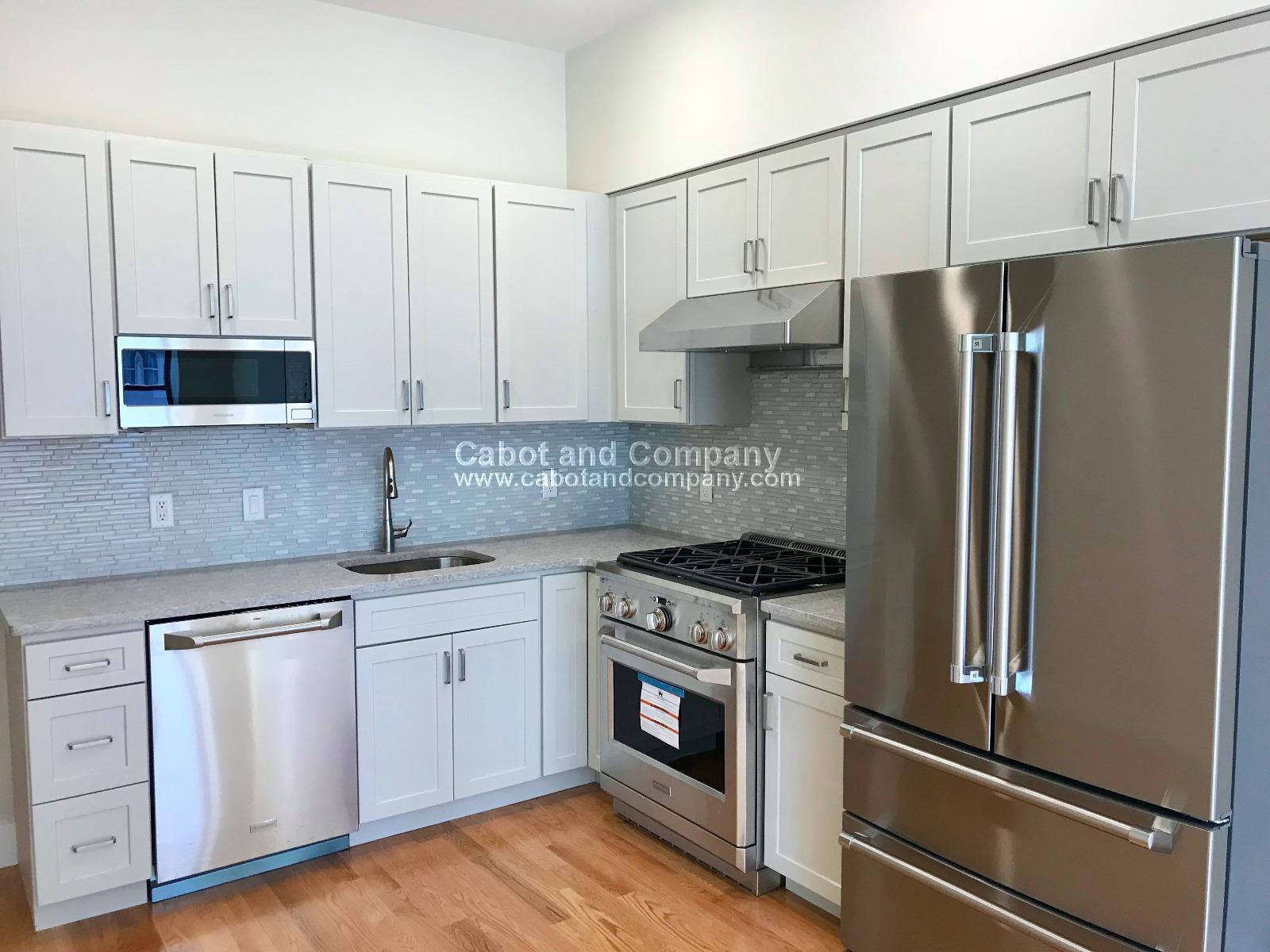 2 bed, 2 bath apartment for rent at 719 Boylston St Unit 54, Back Bay