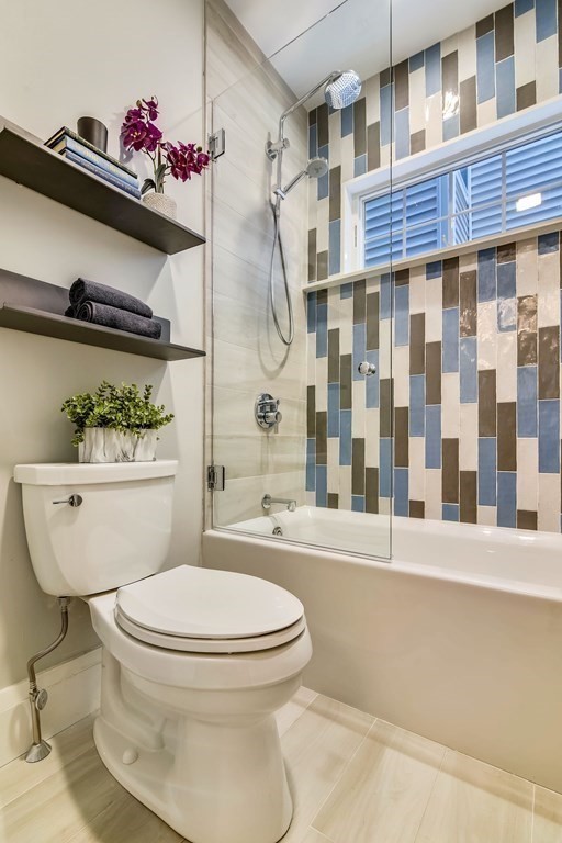 4 bed, 2 bath apartment for rent at 719 E 2nd St Unit 1, South Boston — photo 23 of 30