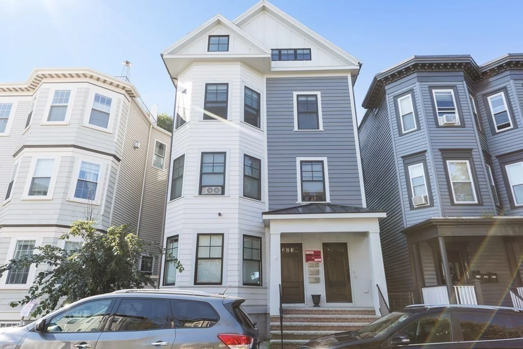3 bed, 2 bath apartment for rent at 719 E 2nd St Unit PH3, South Boston — photo 34 of 38