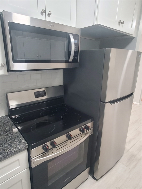 1 bed, 1 bath apartment for rent at 71A Station St Unit 5A, Quincy — photo 3 of 14