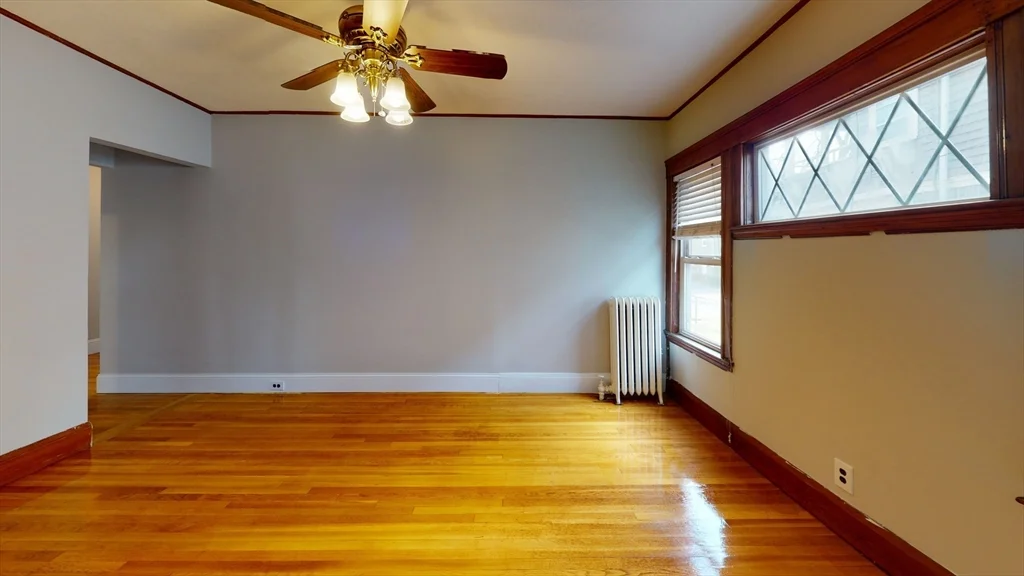 3 bed, 1 bath apartment for rent at 72-74 Harlow Unit 72, East Arlington — photo 4 of 9