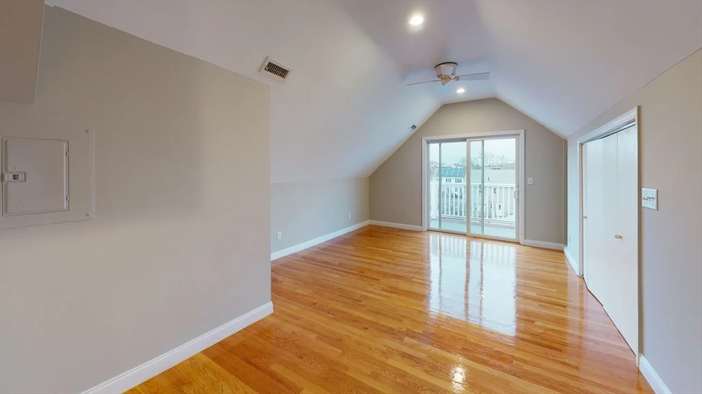 6 bed, 2 bath apartment for rent at 72-74 Harlow Unit 74, East Arlington — photo 13 of 19