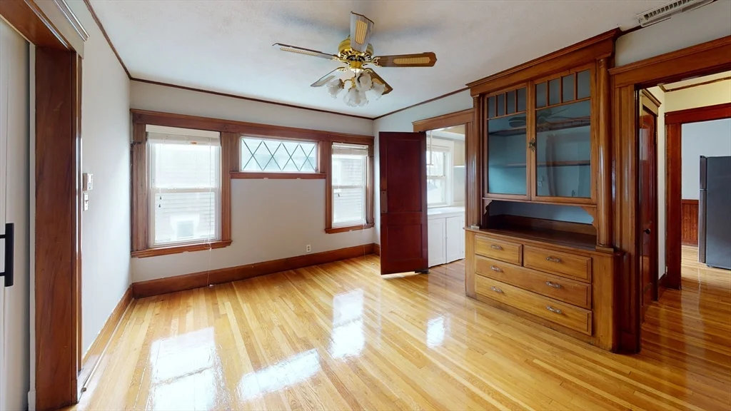 6 bed, 2 bath apartment for rent at 72-74 Harlow Unit 74, East Arlington — photo 3 of 19