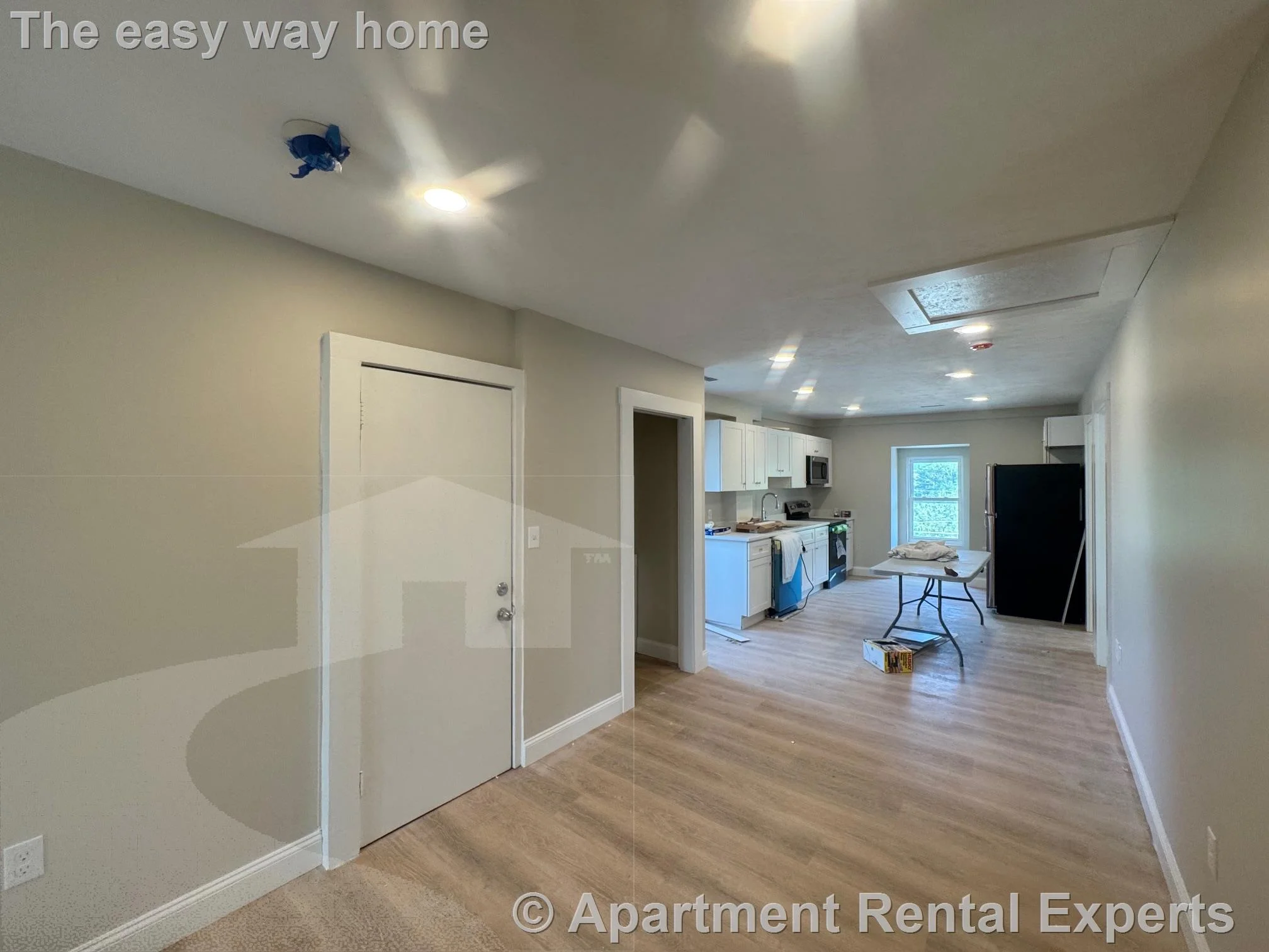 3 bed, 1 bath apartment for rent at 72-74 Washington St Unit 8, Salem St. Area — photo 3 of 10