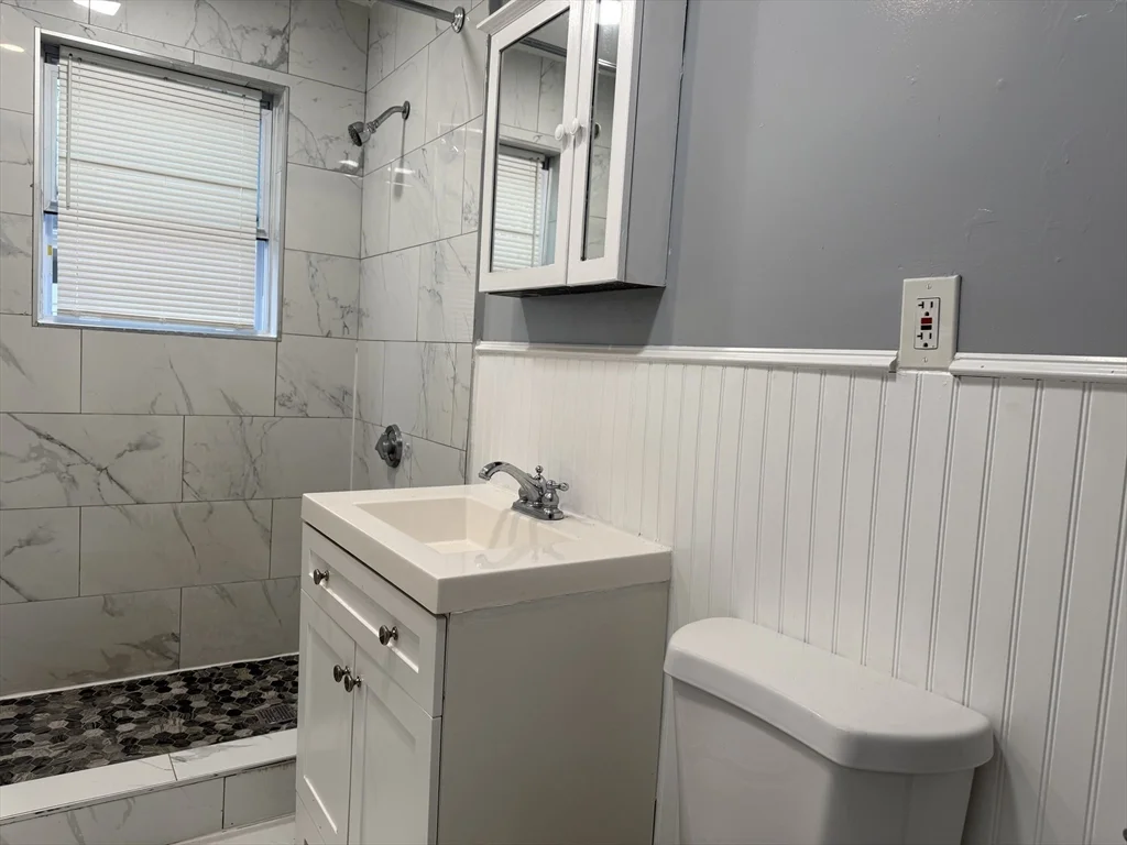 3 bed, 2 bath apartment for rent at 72 Allen St Unit 1, Randolph — photo 16 of 29