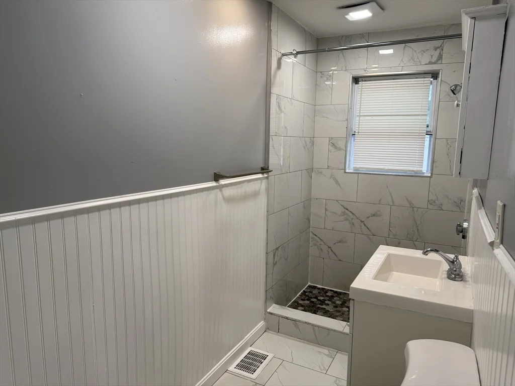 3 bed, 2 bath apartment for rent at 72 Allen St Unit 1, Randolph — photo 18 of 29