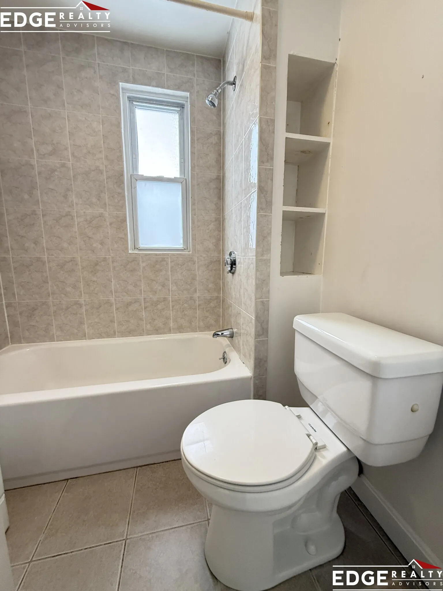 3 bed, 2 bath apartment for rent at 72 Antwerp St Unit 1, Brighton — photo 7 of 9