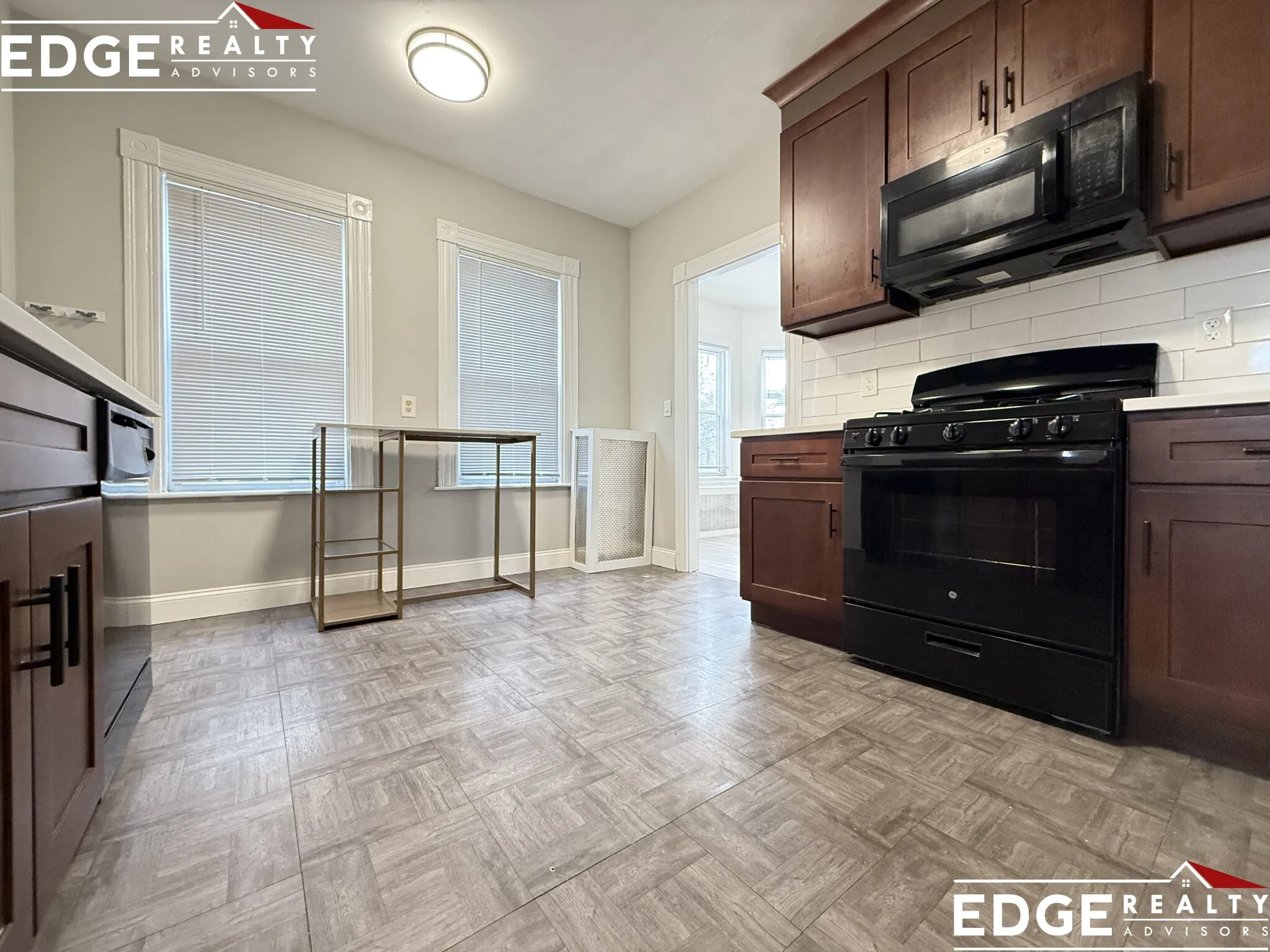 3 bed, 2 bath apartment for rent at 72 Antwerp St Unit 1, Brighton
