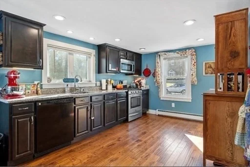 3 bed, 2 bath apartment for rent at 72 Ash St, Winchendon — photo 2 of 13