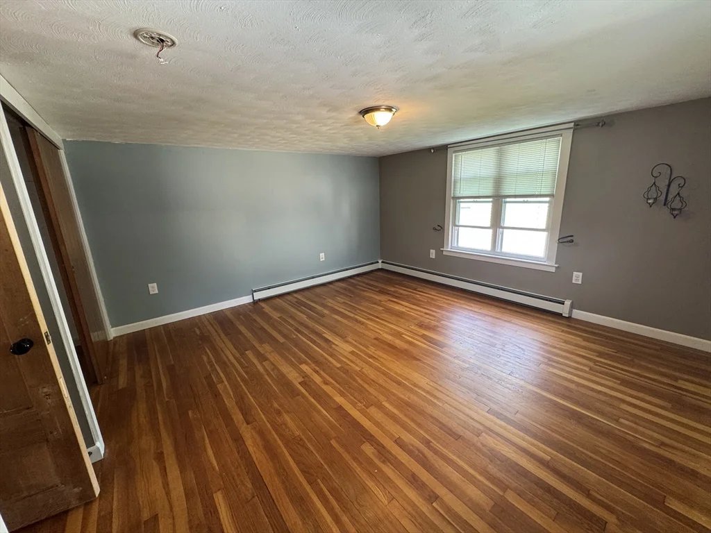 3 bed, 2 bath apartment for rent at 72 Ash St, Winchendon — photo 11 of 13