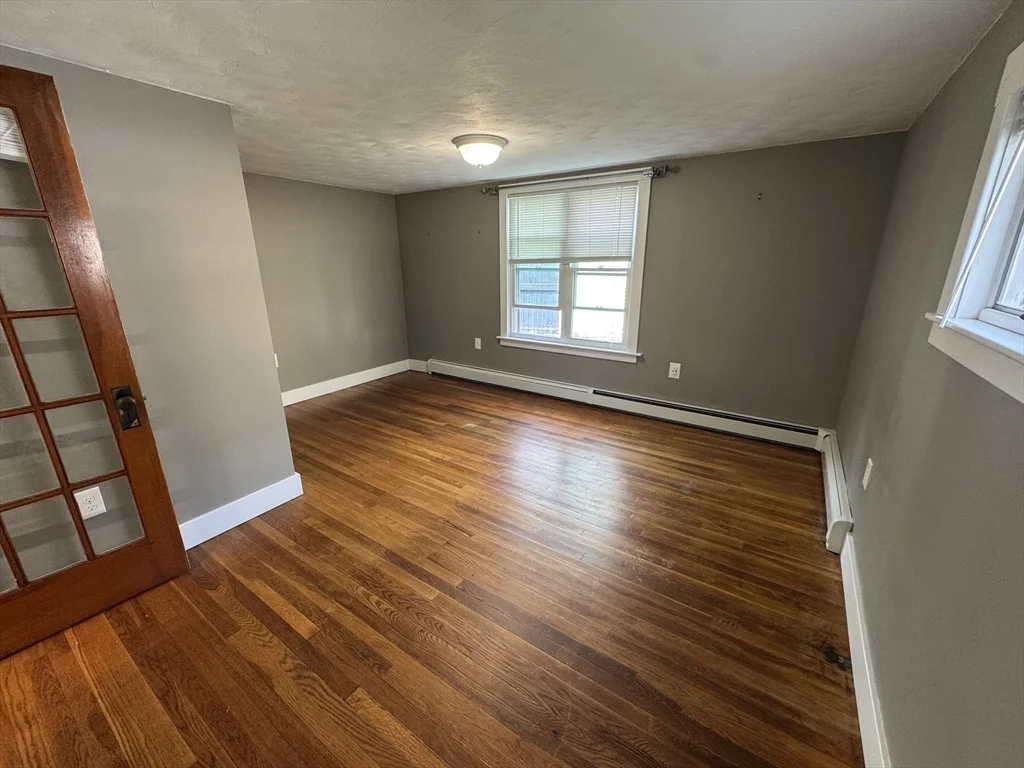 3 bed, 2 bath apartment for rent at 72 Ash St, Winchendon — photo 8 of 13