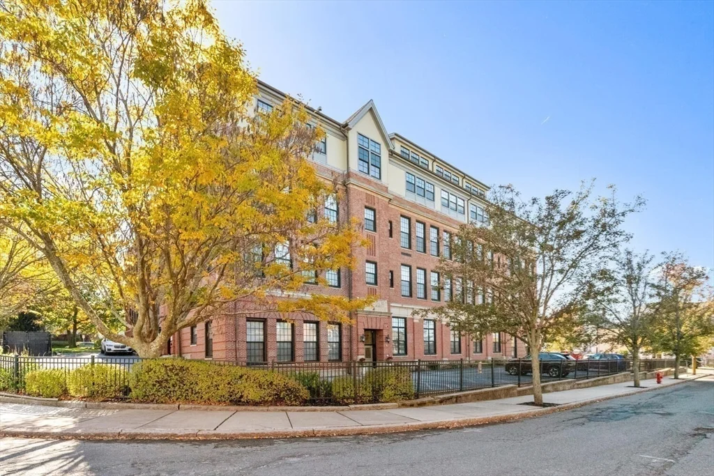 2 bed, 2 bath apartment for rent at 72 Ashland St Unit 307, Malden — photo 1 of 24
