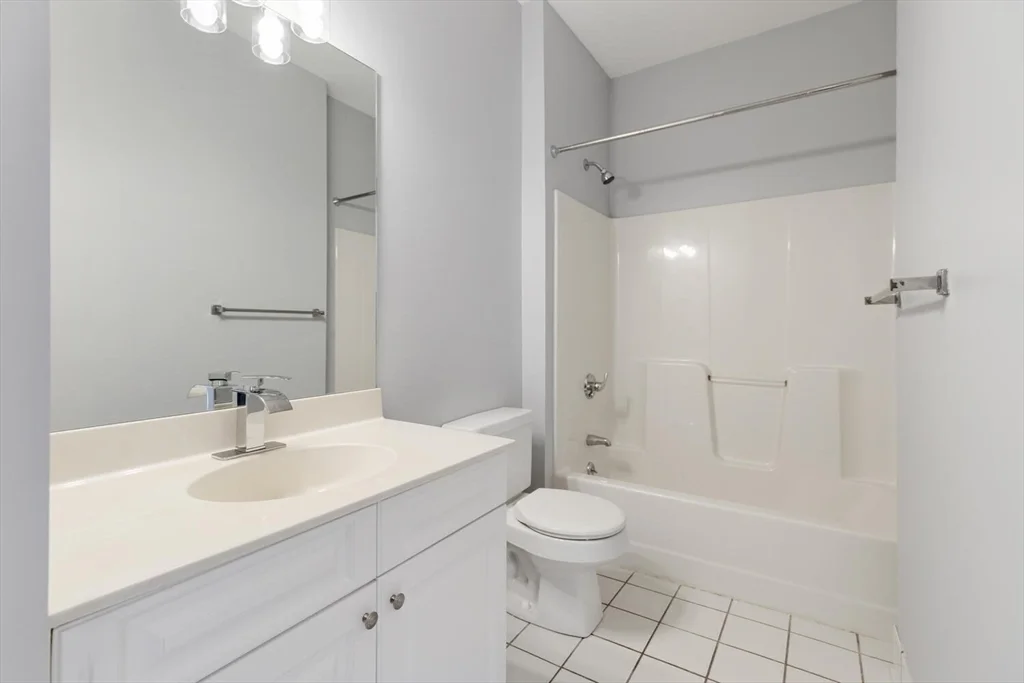 2 bed, 2 bath apartment for rent at 72 Ashland St Unit 307, Malden — photo 14 of 24