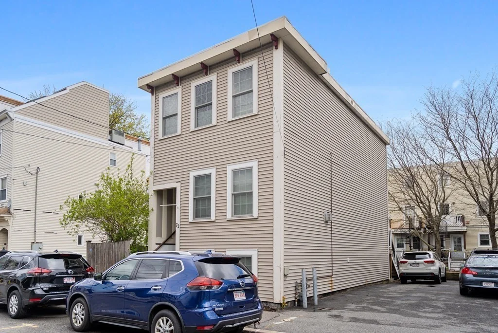 4 bed, 2 bath apartment for rent at 72 Baxter St Unit 72, South Boston — photo 2 of 36