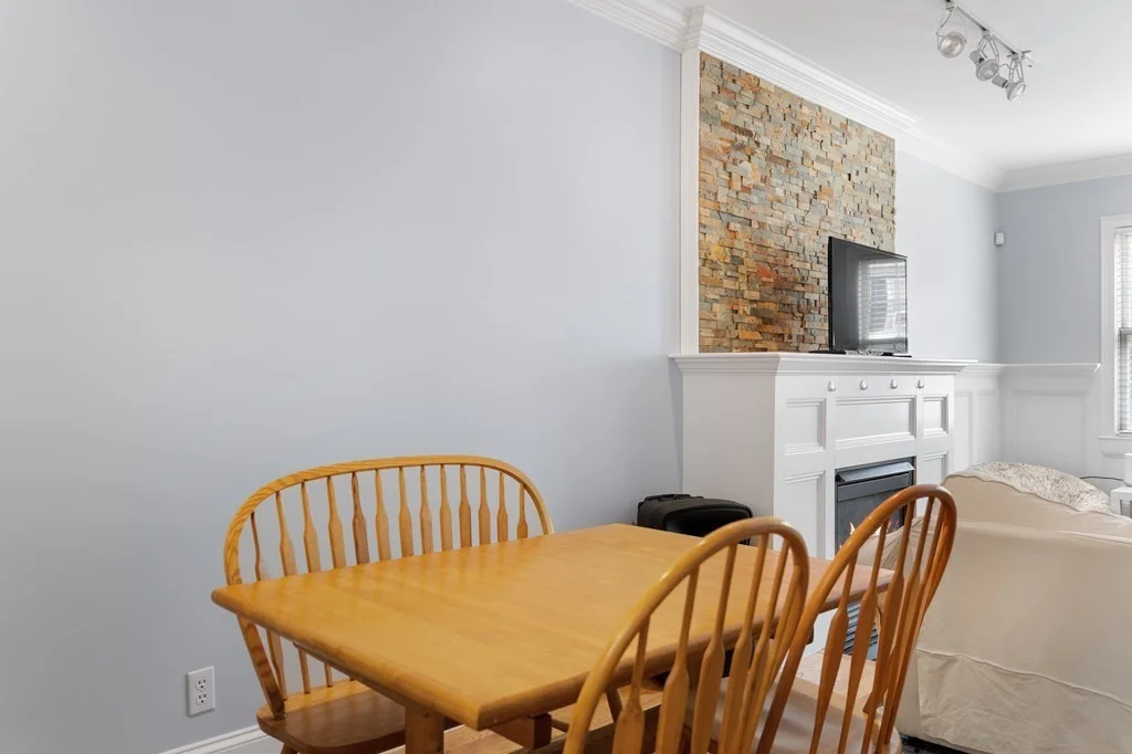 4 bed, 2 bath apartment for rent at 72 Baxter St Unit 72, South Boston — photo 6 of 36