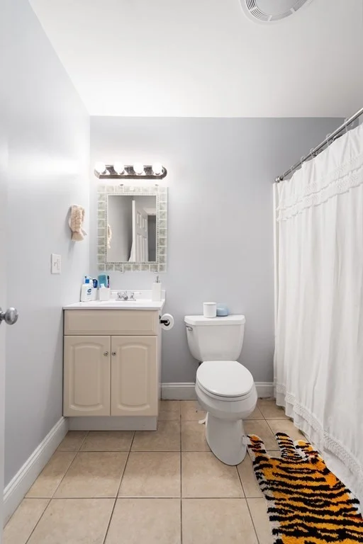 4 bed, 2 bath apartment for rent at 72 Baxter St Unit 72, South Boston — photo 33 of 36
