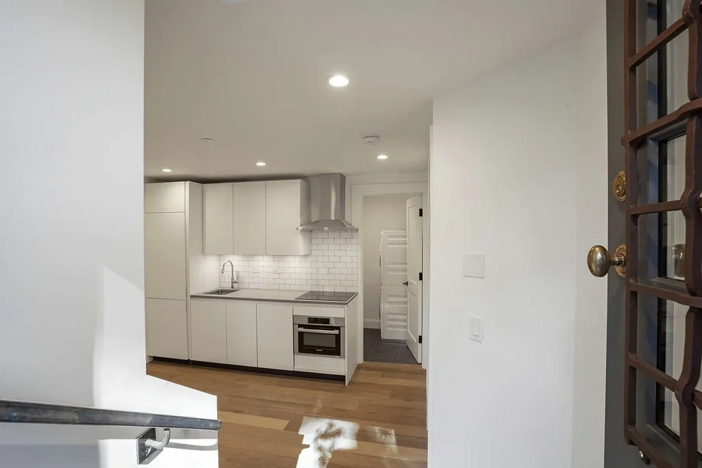 1 bed, 1 bath apartment for rent at 72 Beacon St Unit A, Beacon Hill — photo 6 of 19