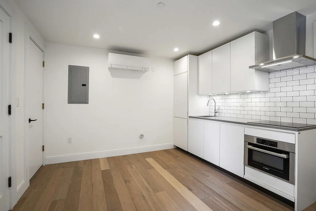 1 bed, 1 bath apartment for rent at 72 Beacon St Unit A, Beacon Hill — photo 2 of 19