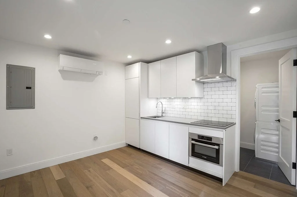 1 bed, 1 bath apartment for rent at 72 Beacon St Unit A, Beacon Hill — photo 1 of 19