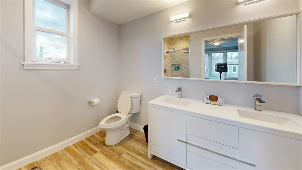 3 bed, 3 bath apartment for rent at 72 Beechcroft St Unit 2, Boston — photo 10 of 11