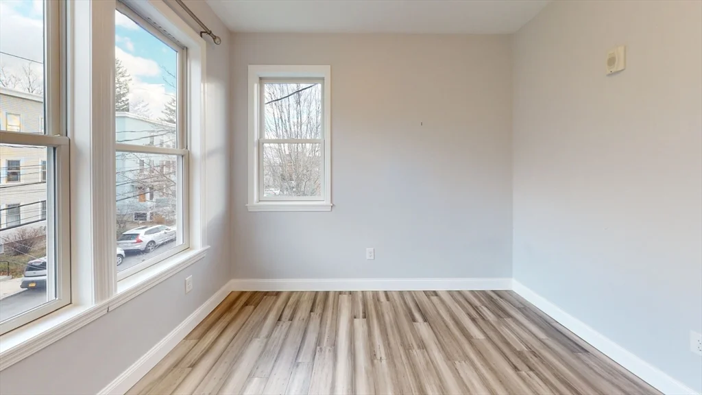 3 bed, 3 bath apartment for rent at 72 Beechcroft St Unit 2, Boston — photo 5 of 11