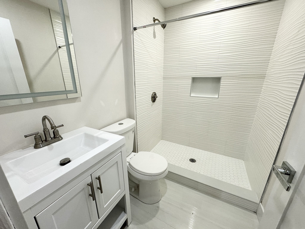 3 bed, 1 bath apartment for rent at 72 Belden St Unit 1, Dorchester — photo 8 of 8
