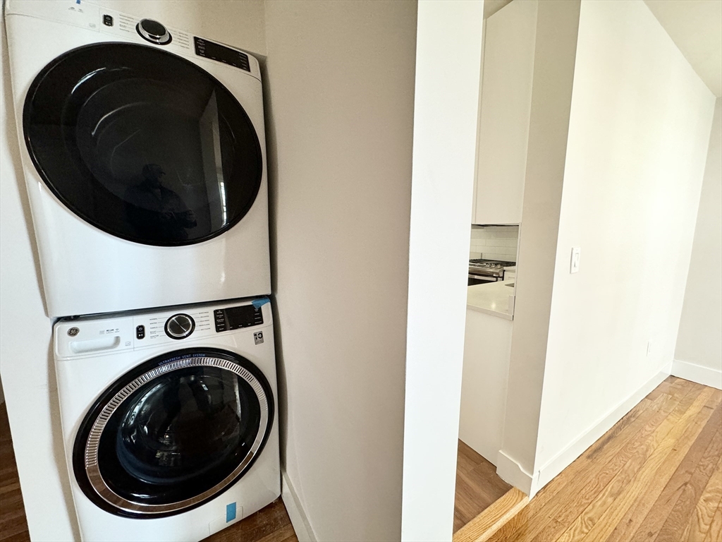 3 bed, 1 bath apartment for rent at 72 Belden St Unit 1, Dorchester — photo 7 of 8