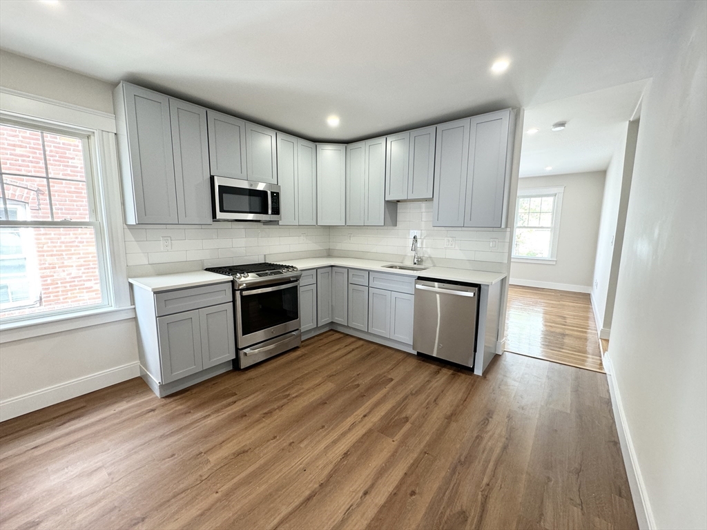 4 bed, 1 bath apartment for rent at 72 Belden St Unit 2, Dorchester
