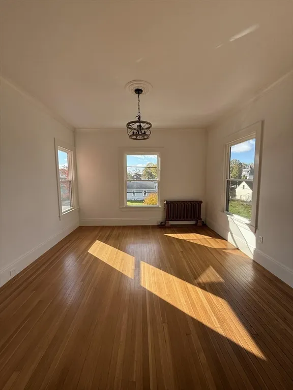 6 bed, 2 bath apartment for rent at 72 Belmont St Unit 1, Fall River — photo 16 of 20