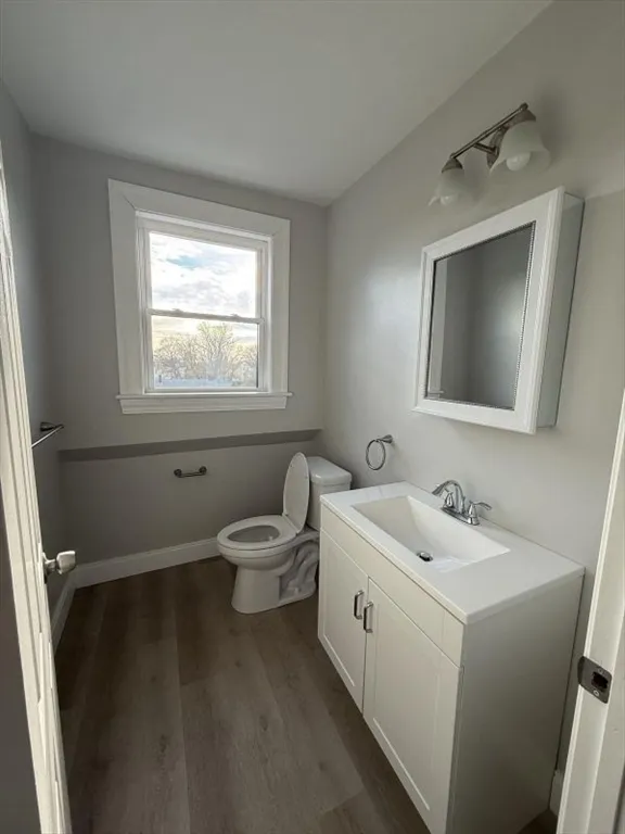 1 bed, 1 bath apartment for rent at 72 Belmont St Unit 3 Rear, Fall River — photo 6 of 7