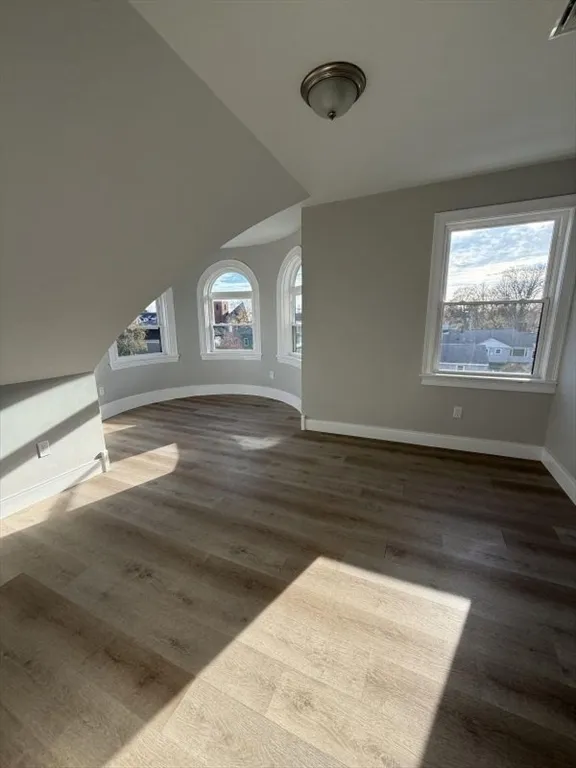1 bed, 1 bath apartment for rent at 72 Belmont Unit 3 Front, Fall River — photo 3 of 8